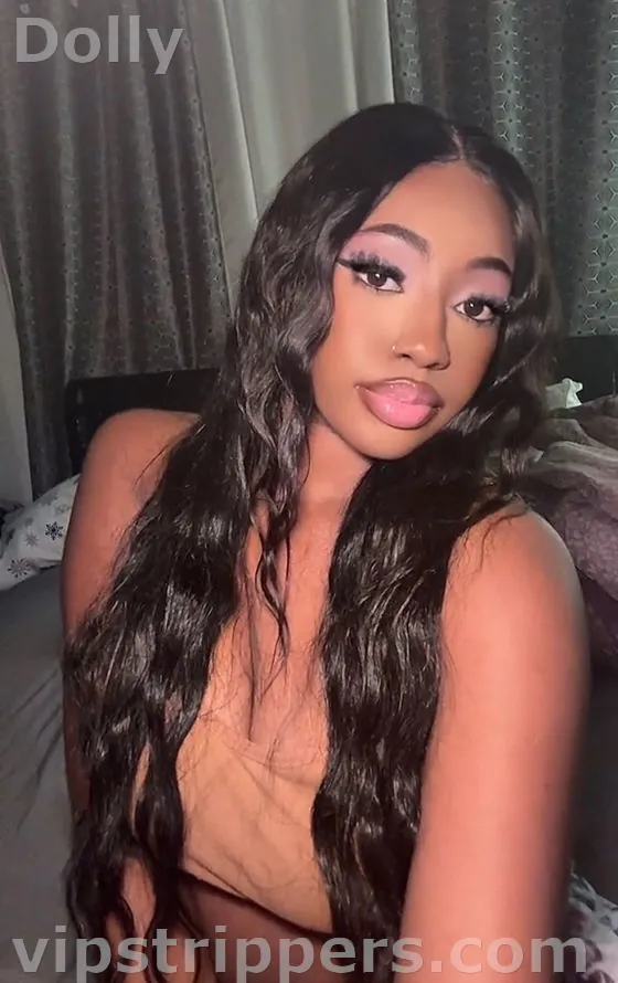 Dolly, stripper in Boston